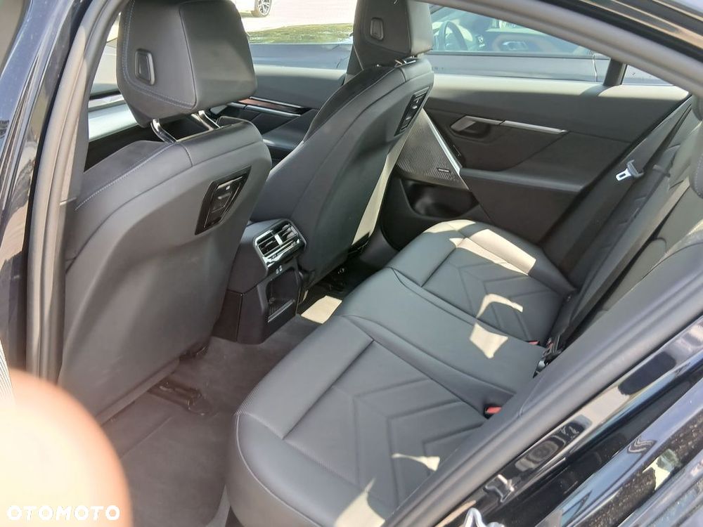 BMW Seria 5 - 14