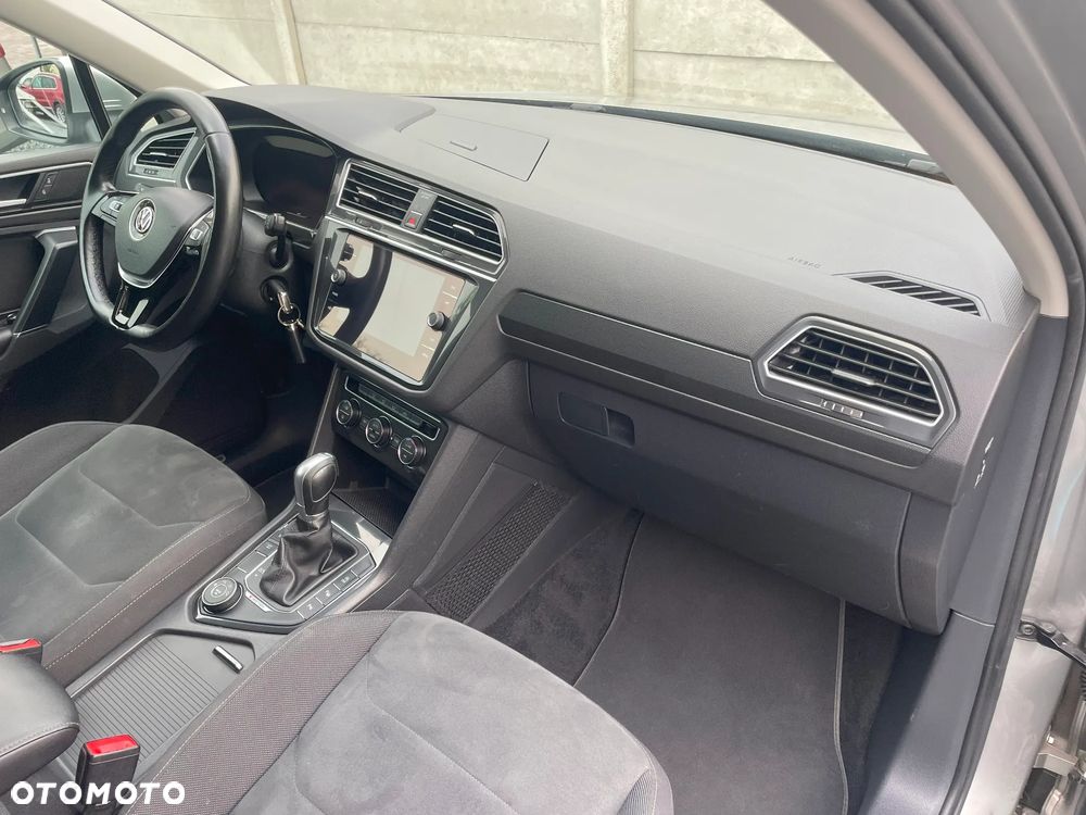 Volkswagen Tiguan - 26
