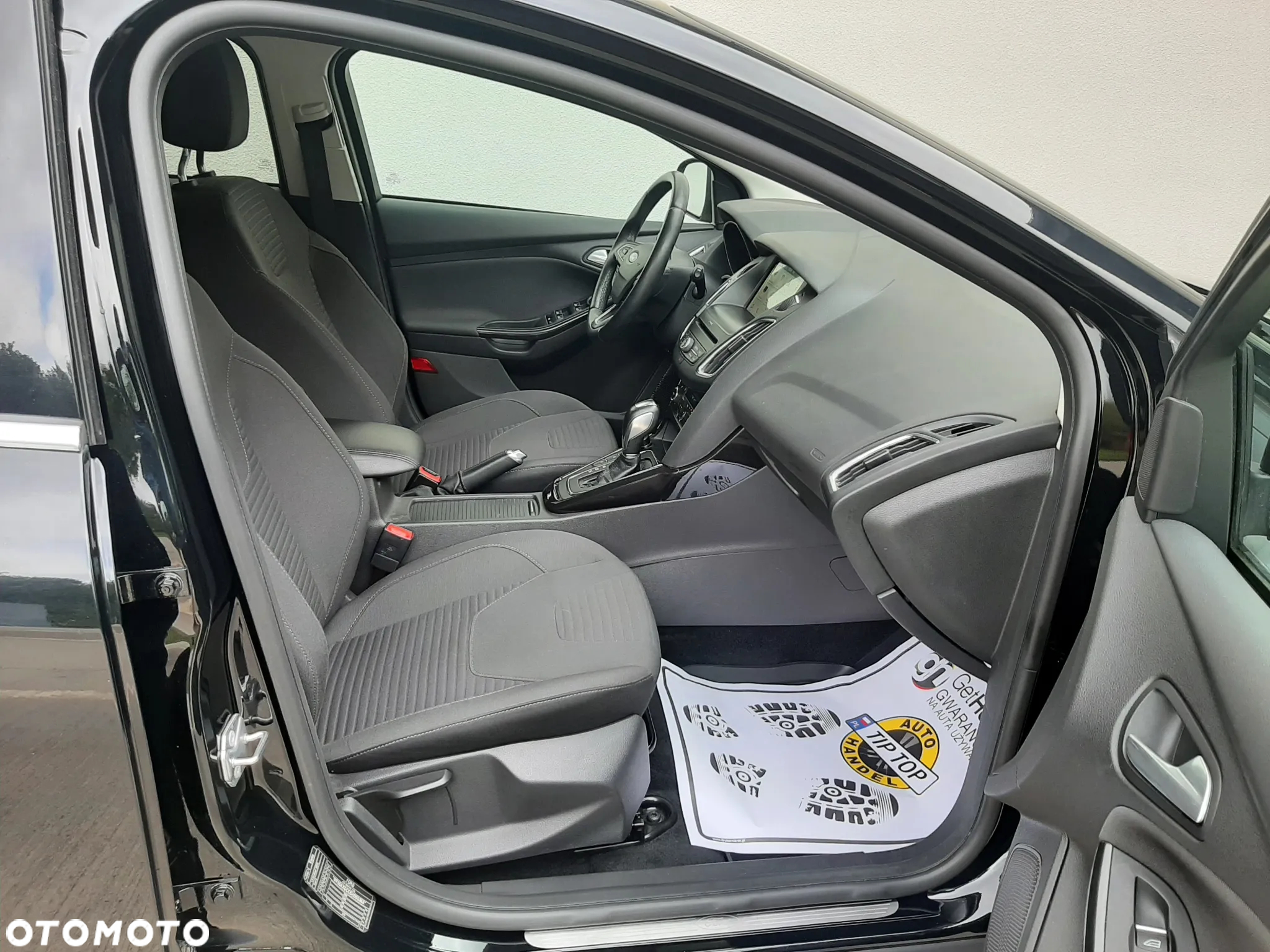 Ford Focus Turnier 1.5 EcoBoost Start-Stopp-System TITANIUM - 36
