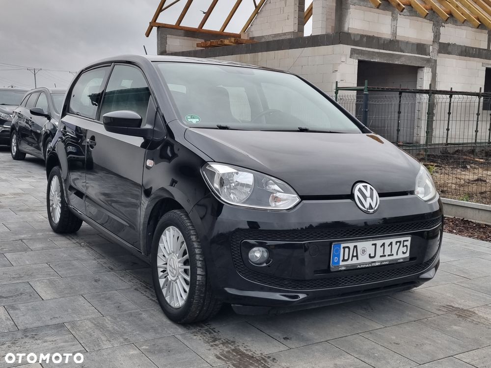 Volkswagen up! ASG move - 3