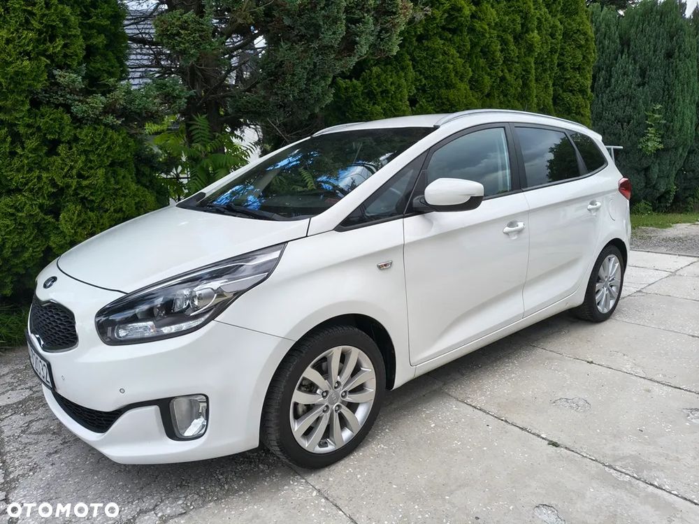 Kia Carens
