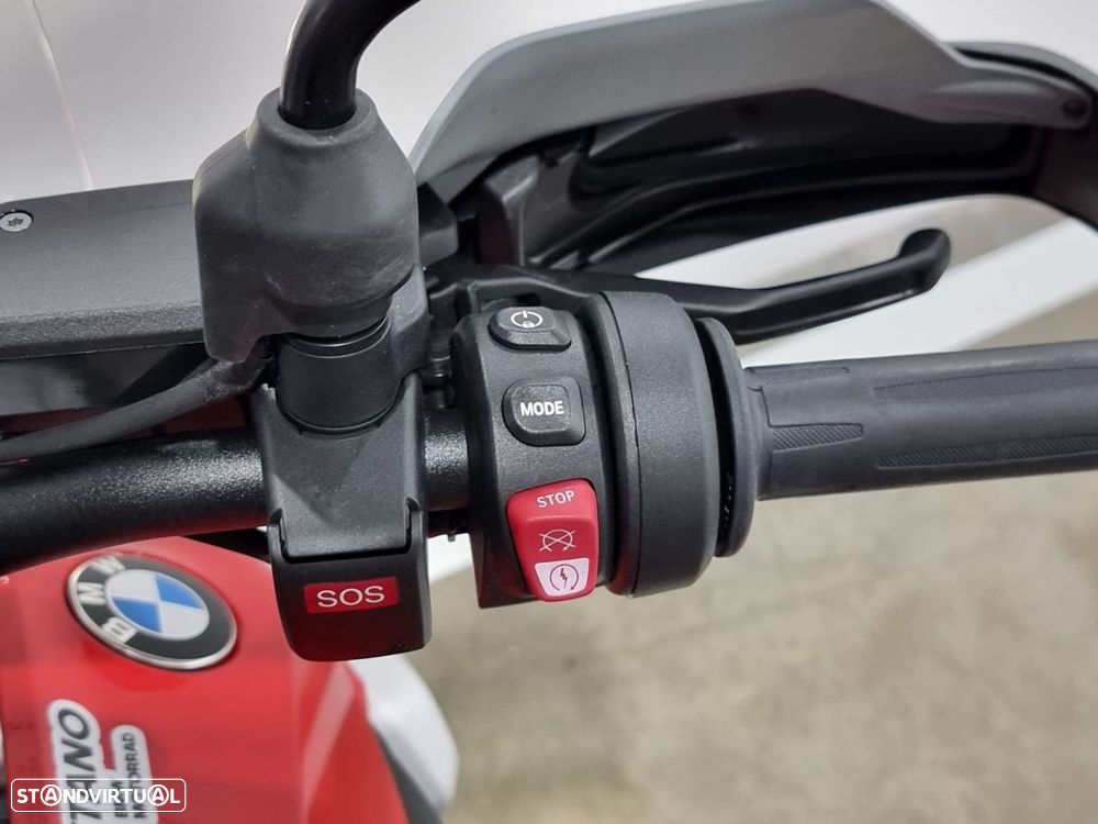 BMW R 1300 GS 1300GSRacingRedASA - 12