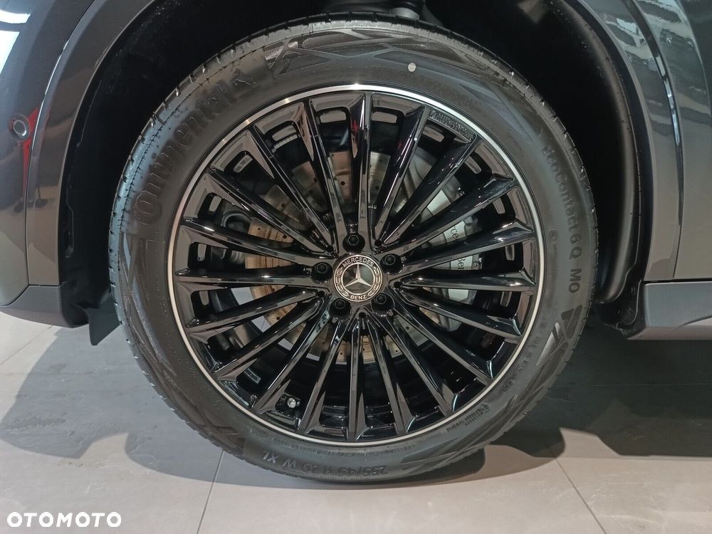 Mercedes-Benz GLC - 23