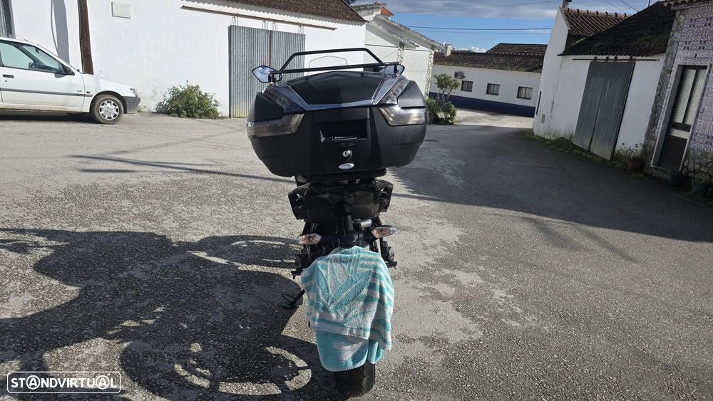 Kawasaki Versys GT - 8