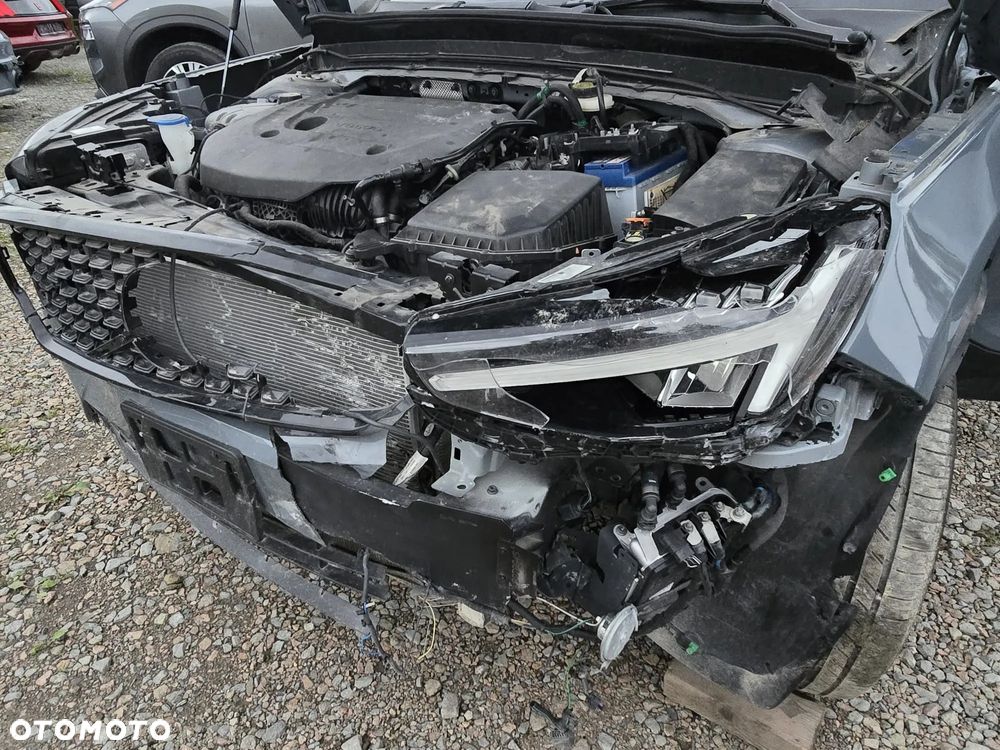 Volvo XC 40 - 6