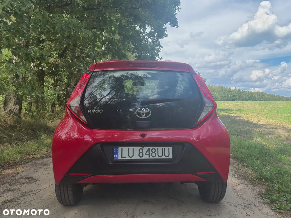Toyota Aygo x-play - 7