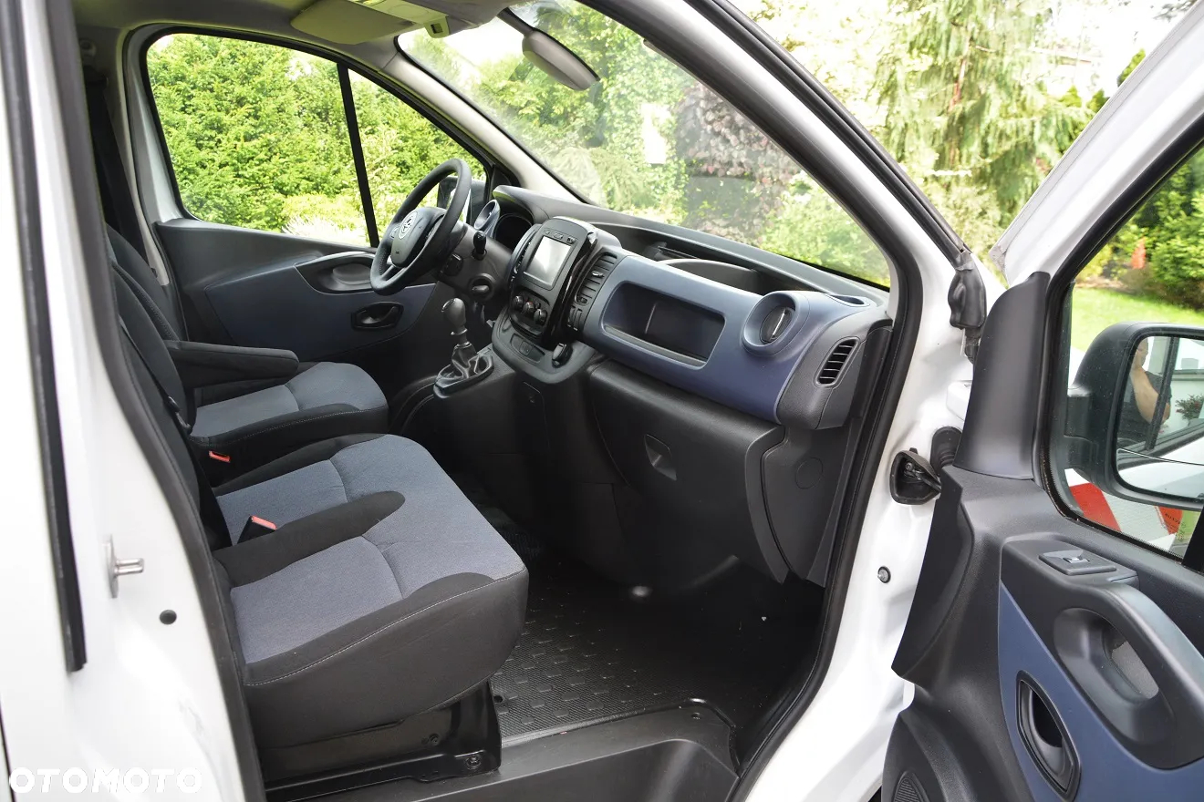 Opel VIVARO - 9