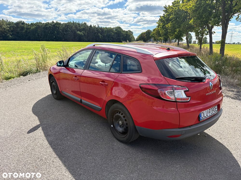 Renault Megane 1.9 dCi Dynamique Euro5 - 5