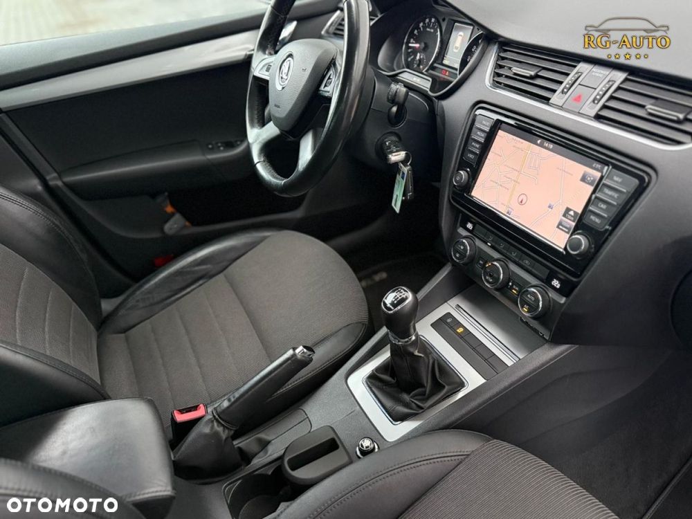 Skoda Octavia - 20
