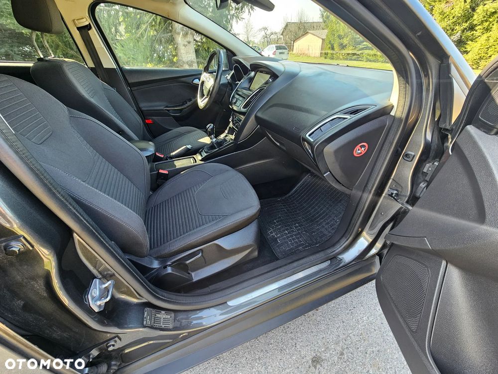 Ford Focus - 5