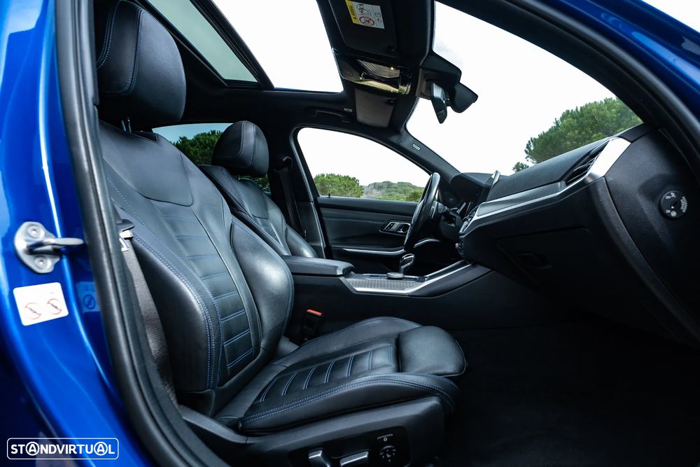 BMW 330 i Pack M Shadow Auto - 49