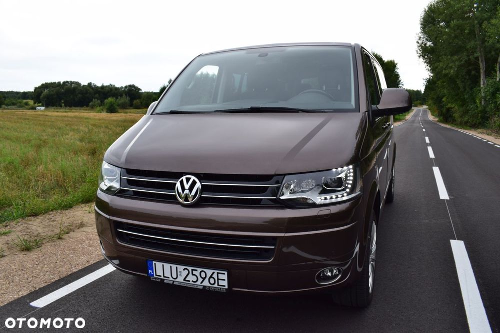 Volkswagen Multivan - 1