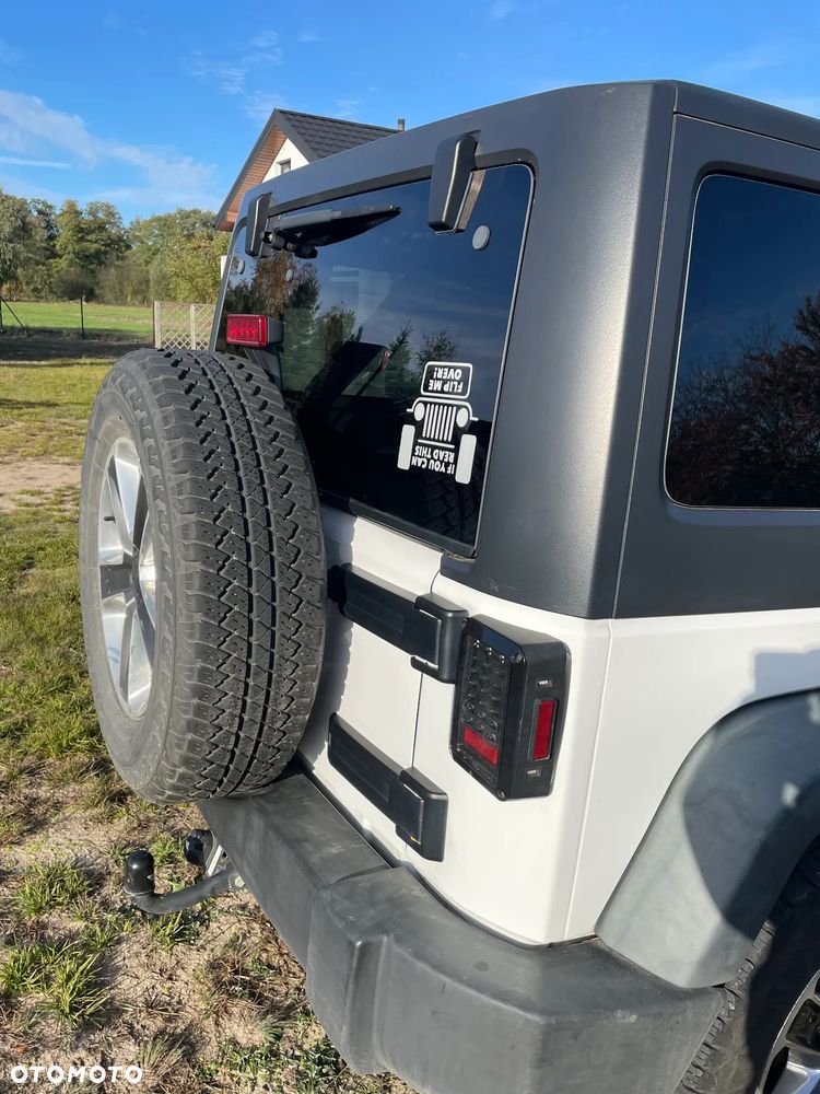 Jeep Wrangler - 18
