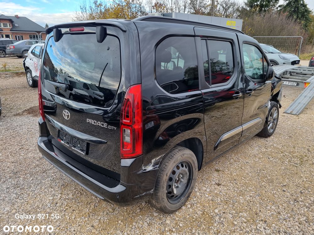 Toyota Proace City Verso Long 1.5 D-4D Business - 5
