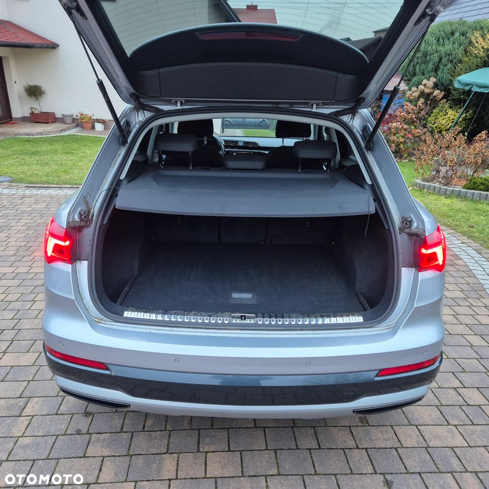 Audi Q3 35 TFSI S line - 31