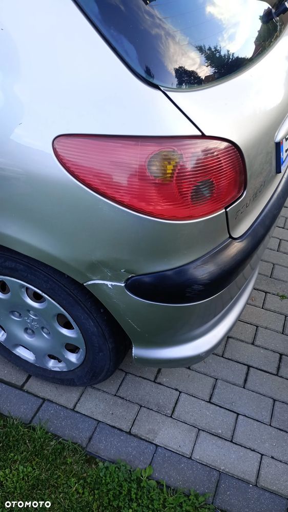 Peugeot 206 1.1 XR Presence - 9