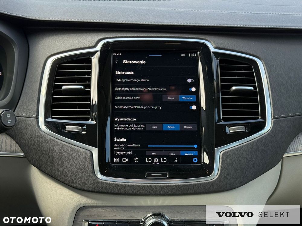Volvo XC 90 - 26