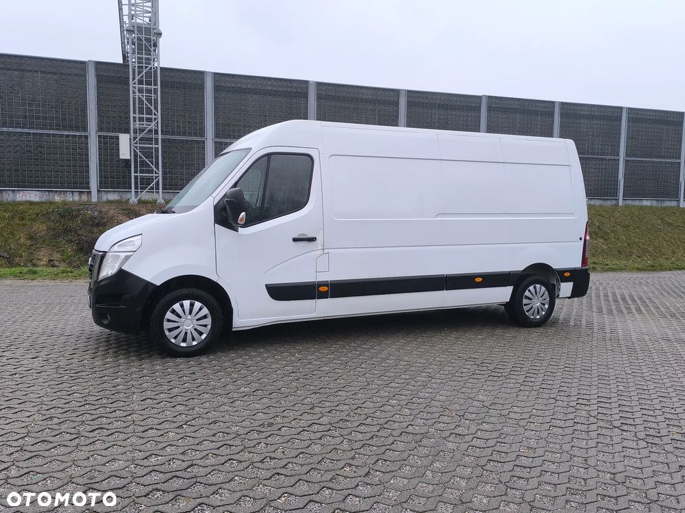 Nissan INTERSTAR - 4