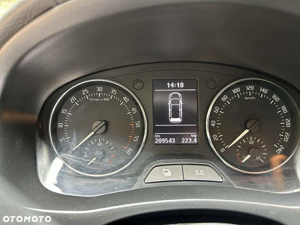 Skoda Fabia 1.6 TDI DPF Ambition - 11