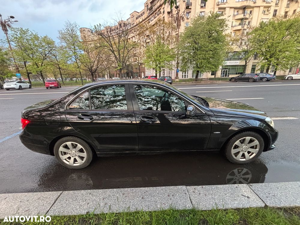 Mercedes-Benz C - 7