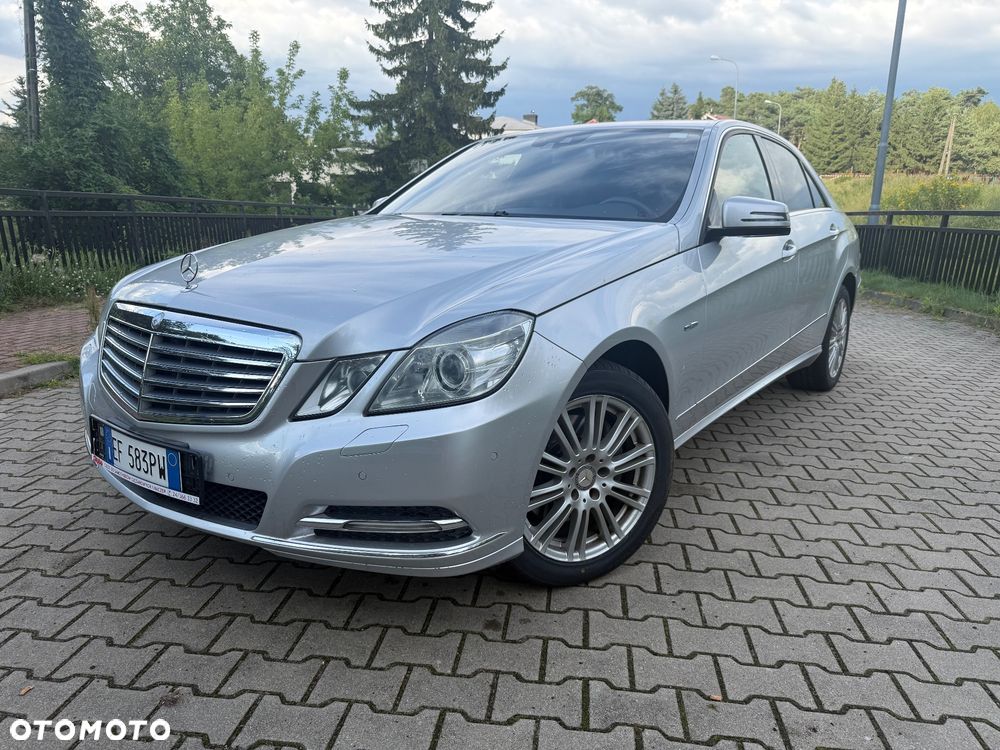 Mercedes-Benz Klasa E 350 CDI DPF BlueEFFICIENCY 7G-TRONIC Elegance - 1