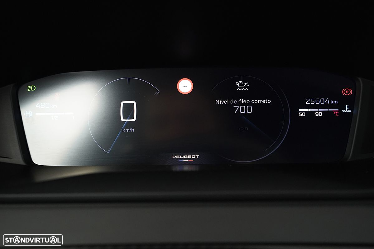 Peugeot 2008 1.2 PureTech Allure - 16