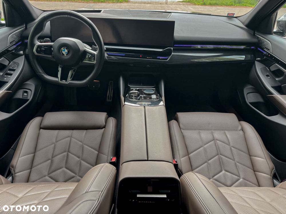 BMW Seria 5 520d - 5