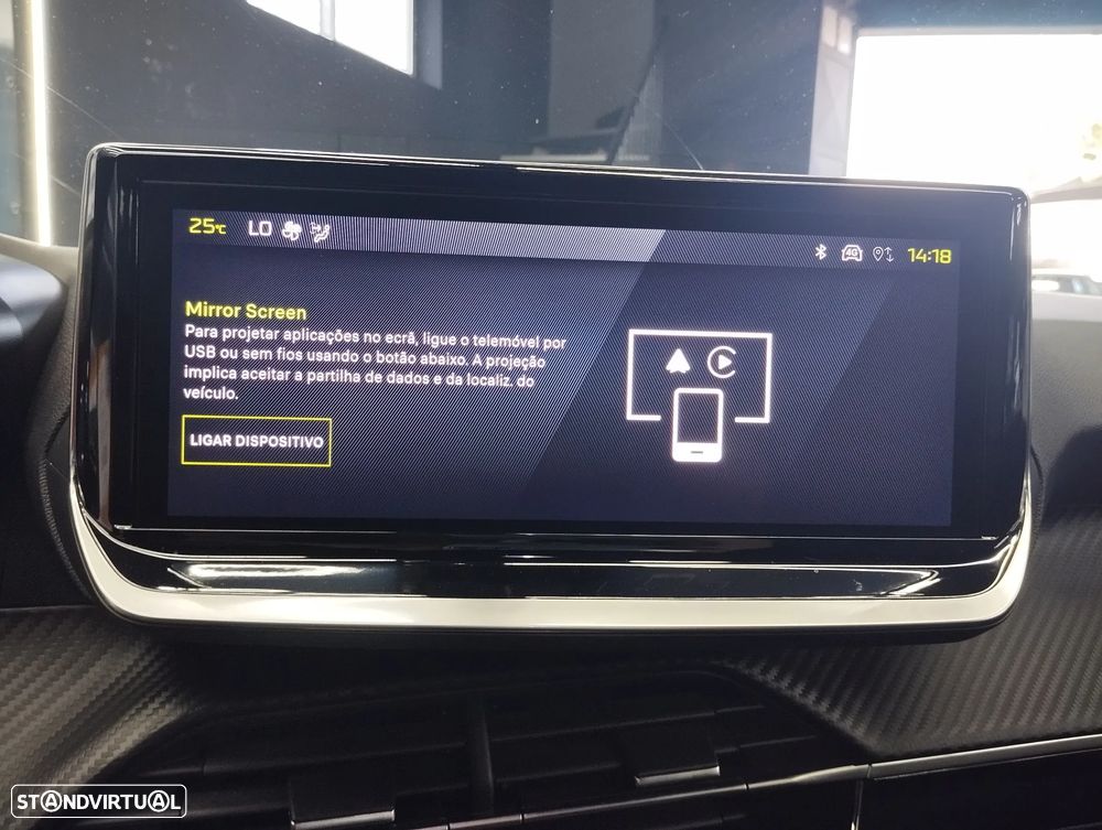 Peugeot 2008 1.2 Hybrid Allure e-DCS6 - 33