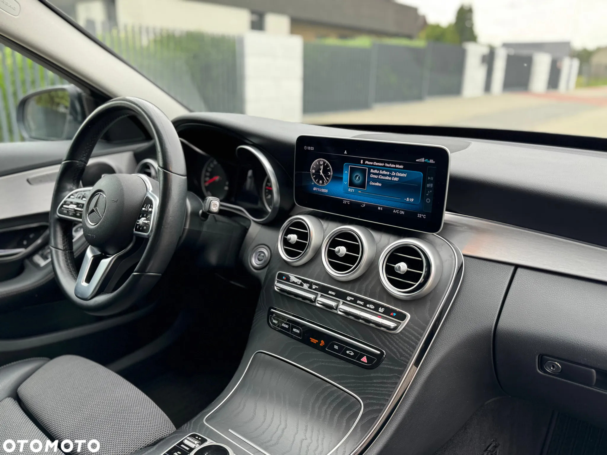 Mercedes-Benz Klasa C 220 d T 9G-TRONIC Avantgarde - 40