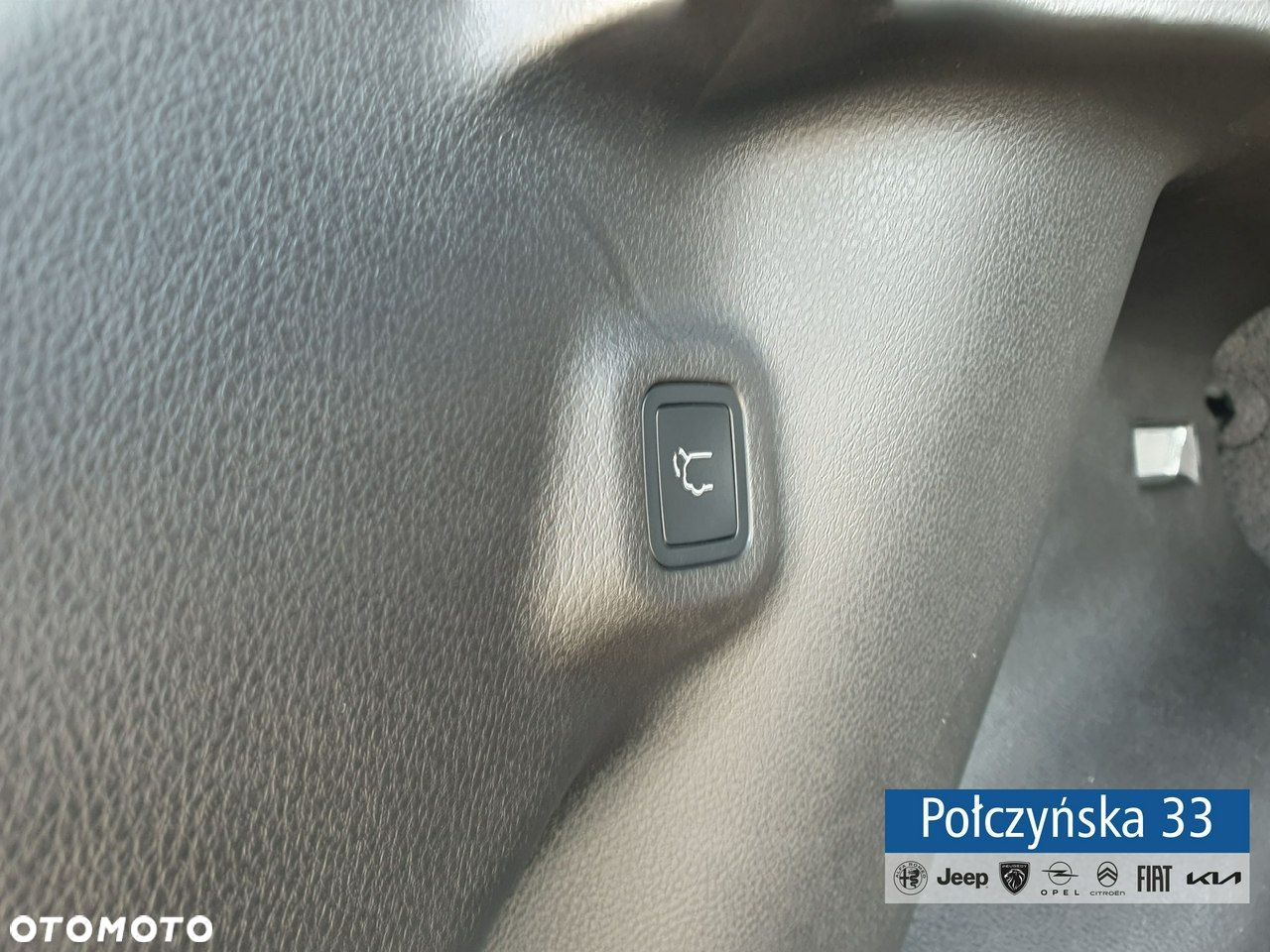 Jeep Compass - 28