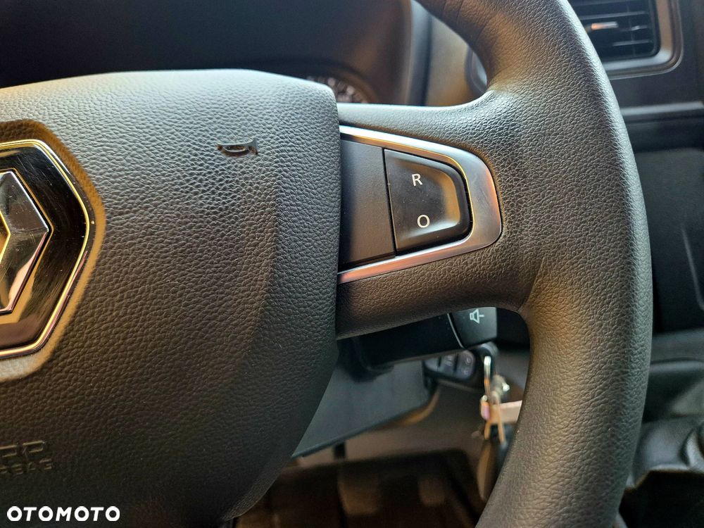 Renault Master - 22