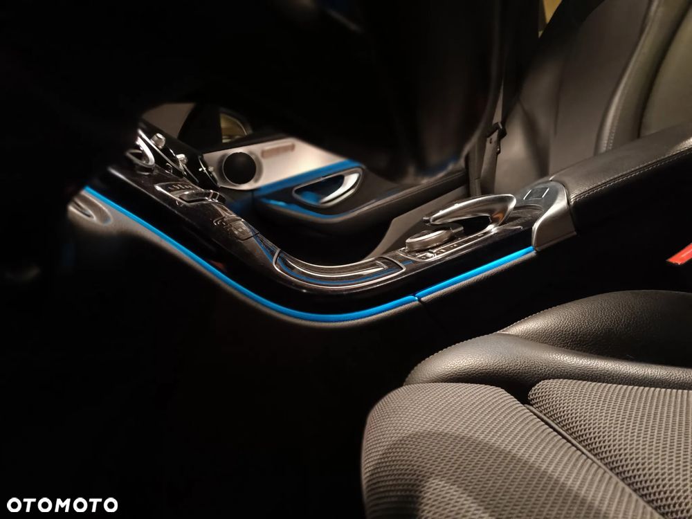 Mercedes-Benz Klasa C 180 7G-TRONIC Exclusive - 14
