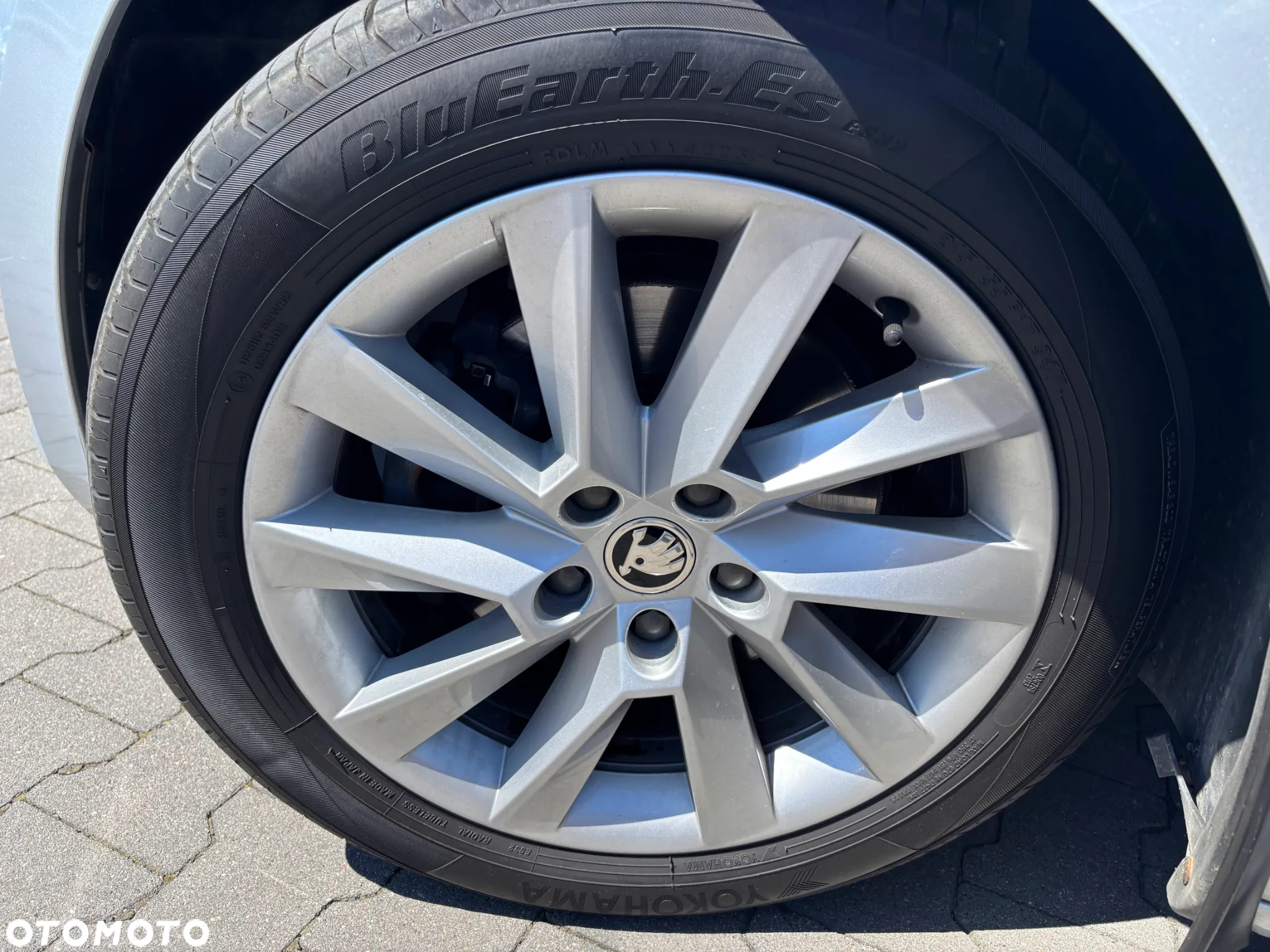 Skoda Superb 2.0 TDI 4x4 Style DSG - 10