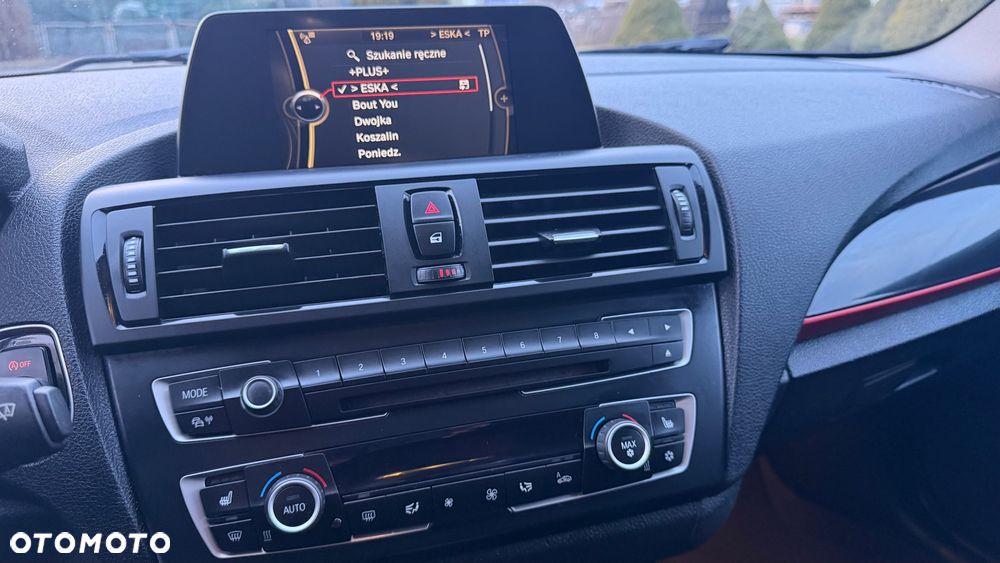 BMW Seria 1 118d - 11