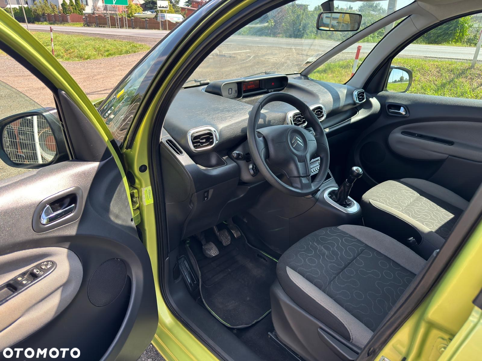 Citroën C3 Picasso 1.6 HDi Attraction - 6