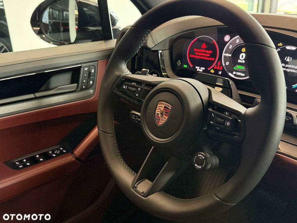 Porsche Cayenne - 27