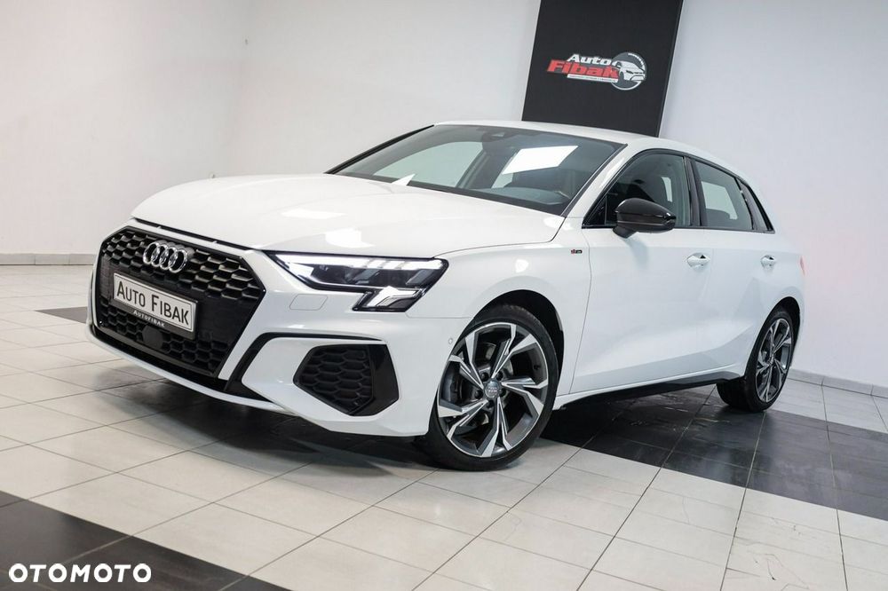 Audi A3 Sportback 35 TFSI S tronic S line - 4