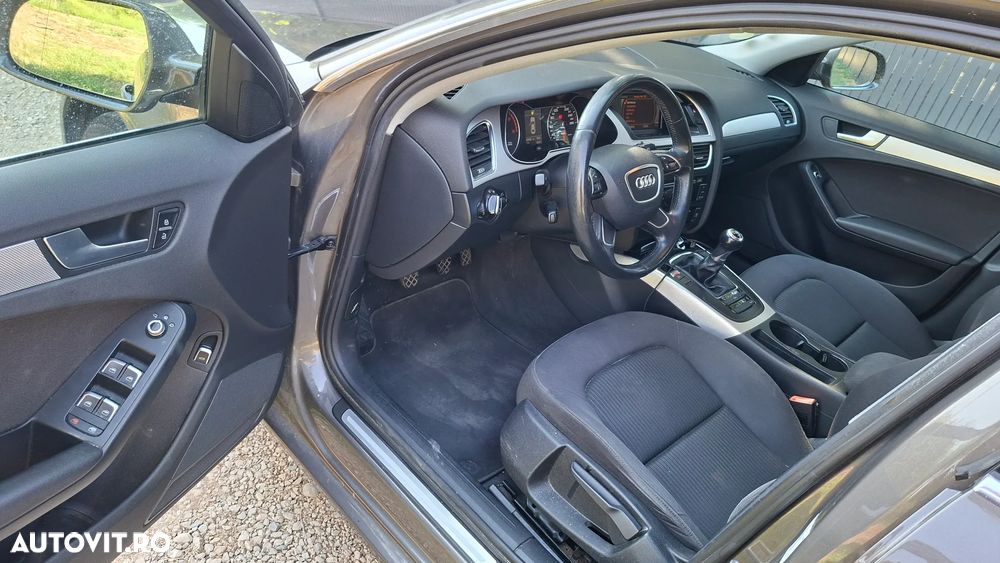 Audi A4 Limuzina 2.0 TDI - 8