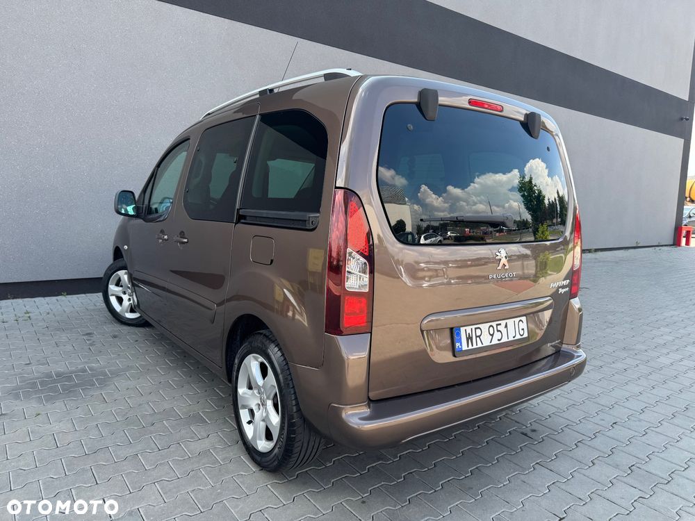 Peugeot Partner 98 VTi Active - 21