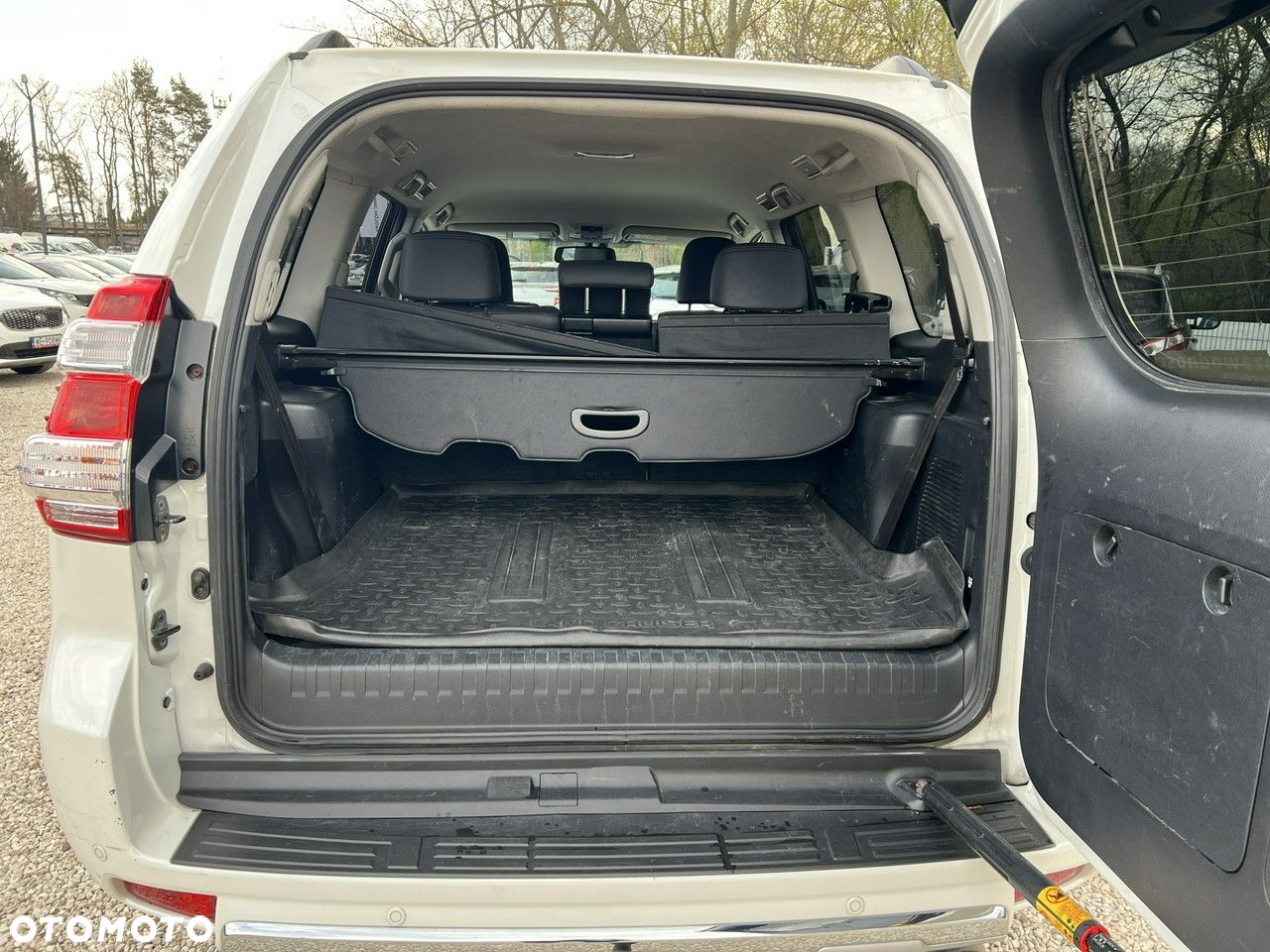 Toyota Land Cruiser LC 3.0 D-4D Invincible - 12