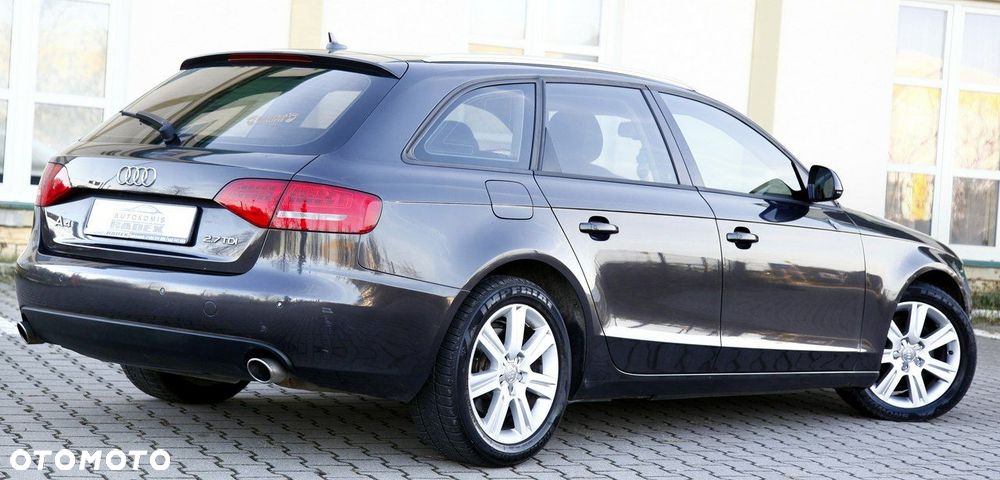 Audi A4 Avant 2.7 TDI - 10