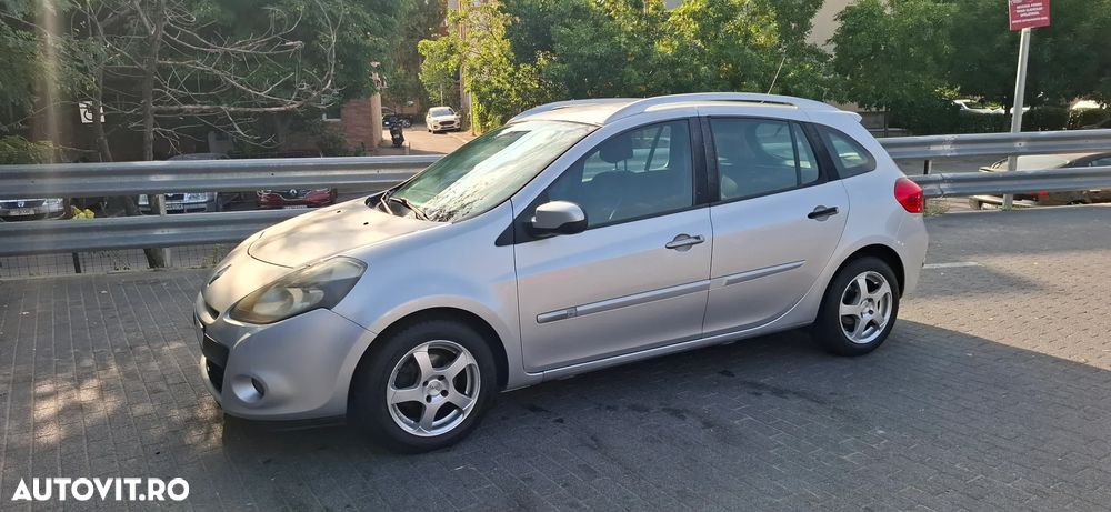 Renault Clio 1.2 16V 75 Dynamique - 9