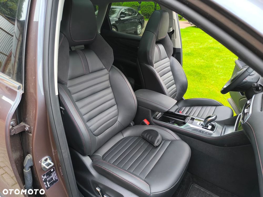 MG HS 1.5 T-GDI Exclusive DCT - 7