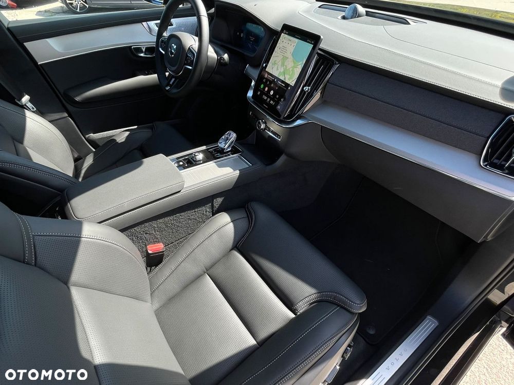 Volvo XC 90 T8 AWD Plug-In Hybrid Ultra Black Edition 7os - 22
