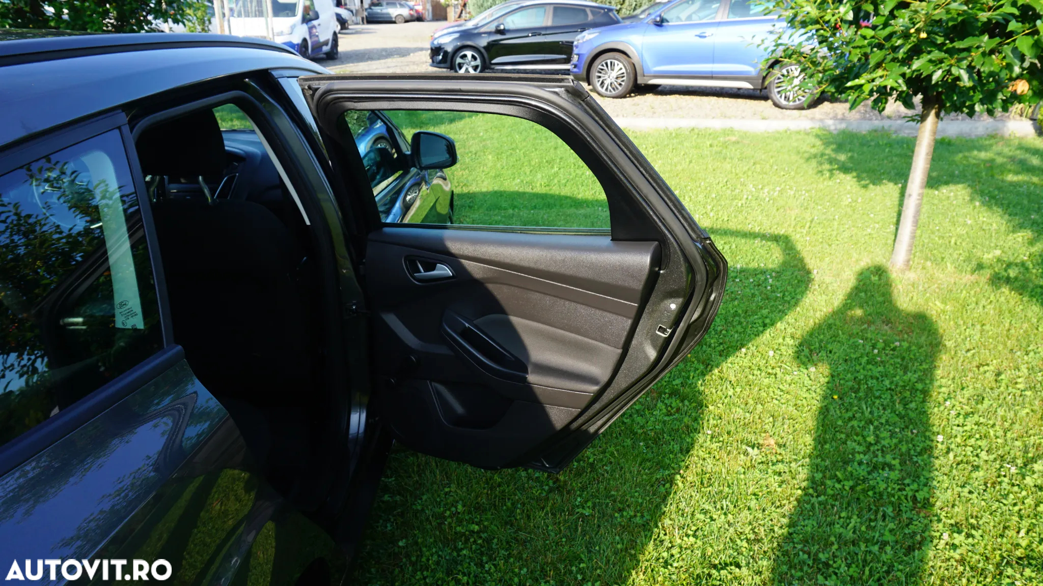 Ford Focus 1.0 EcoBoost Active Business - 11