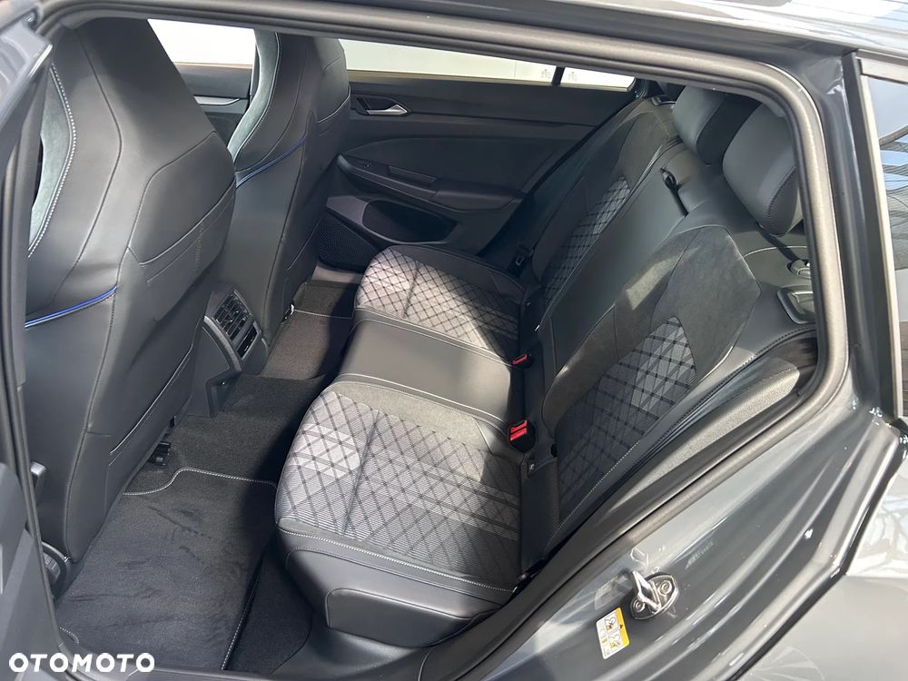 Volkswagen Golf Variant - 7