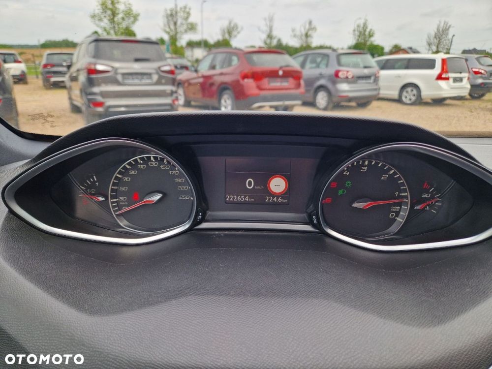 Peugeot 308 BlueHDi 120 Stop & Start Allure - 13
