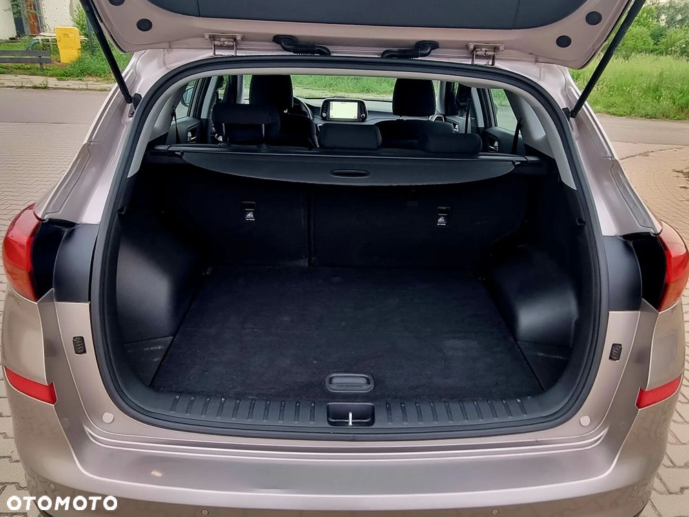 Hyundai Tucson 1.6 GDi Comfort 2WD - 24