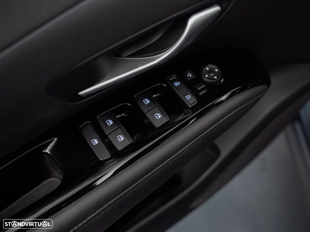 Hyundai Tucson 1.6 T-GDI HEV Vanguard - 18