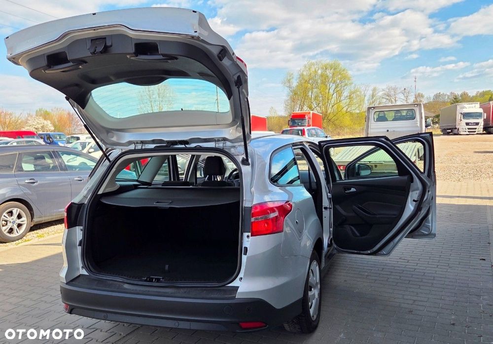 Ford Focus - 23